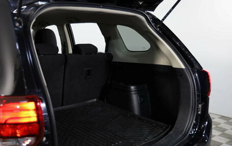 Mitsubishi Outlander III рестайлинг 3, 2019 год, 1 949 000 рублей, 21 фотография