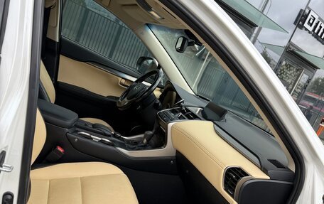 Lexus NX I, 2015 год, 2 700 000 рублей, 10 фотография