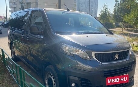 Peugeot Expert, 2018 год, 2 200 000 рублей, 8 фотография