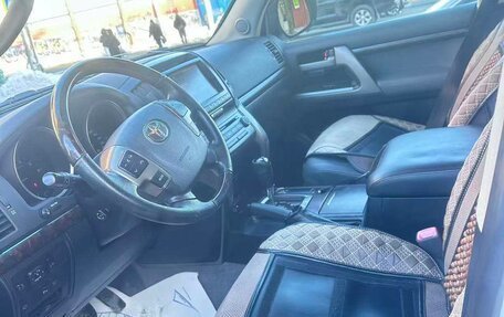 Toyota Land Cruiser 200, 2010 год, 3 500 000 рублей, 4 фотография