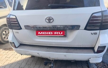 Toyota Land Cruiser 200, 2010 год, 3 500 000 рублей, 6 фотография