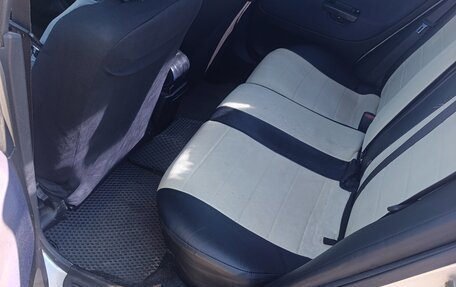 Mitsubishi Carisma I, 2001 год, 330 000 рублей, 7 фотография