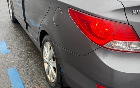 Hyundai Solaris II рестайлинг, 2013 год, 890 000 рублей, 3 фотография