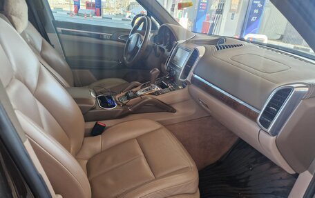 Porsche Cayenne III, 2012 год, 2 450 000 рублей, 12 фотография