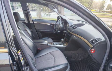 Mercedes-Benz E-Класс, 2002 год, 675 000 рублей, 21 фотография