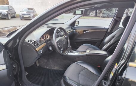 Mercedes-Benz E-Класс, 2002 год, 675 000 рублей, 24 фотография