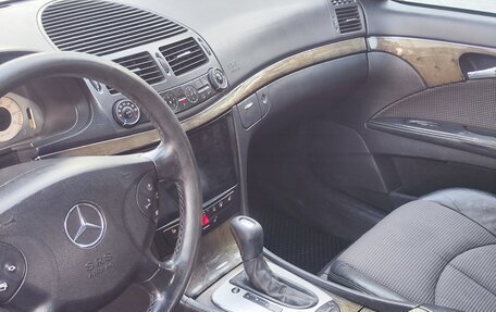 Mercedes-Benz E-Класс, 2002 год, 675 000 рублей, 28 фотография