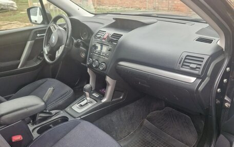 Subaru Forester, 2014 год, 1 800 000 рублей, 2 фотография