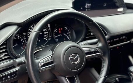 Mazda 3, 2022 год, 1 600 000 рублей, 10 фотография