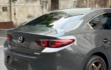 Mazda 3, 2022 год, 1 600 000 рублей, 5 фотография