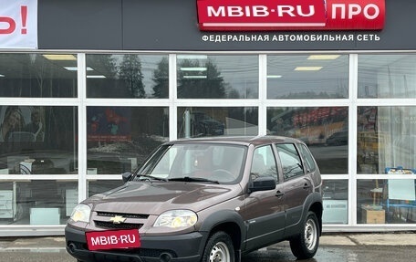 Chevrolet Niva I рестайлинг, 2018 год, 650 000 рублей, 2 фотография