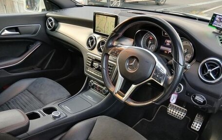 Mercedes-Benz CLA, 2016 год, 1 135 000 рублей, 10 фотография