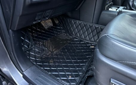 Toyota Land Cruiser Prado 150 рестайлинг 2, 2022 год, 7 000 000 рублей, 8 фотография