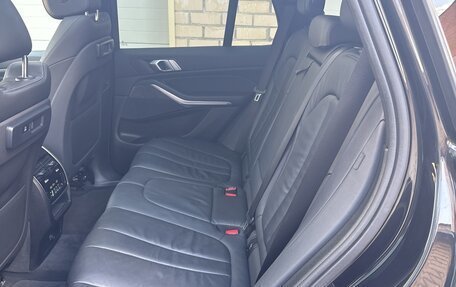 BMW X5, 2019 год, 5 900 000 рублей, 5 фотография