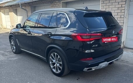 BMW X5, 2019 год, 5 900 000 рублей, 3 фотография