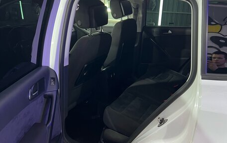 Volkswagen Tiguan II, 2016 год, 1 900 000 рублей, 9 фотография