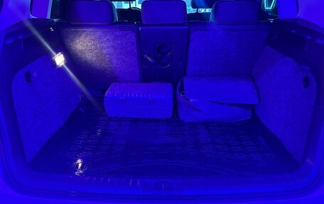 Volkswagen Tiguan II, 2016 год, 1 900 000 рублей, 14 фотография