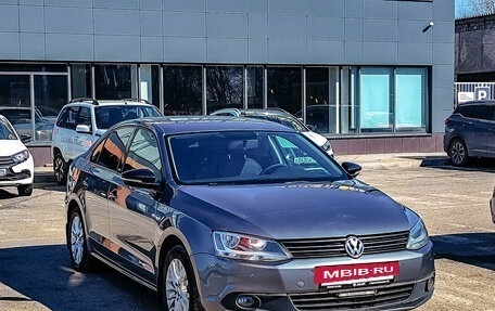 Volkswagen Jetta VI, 2014 год, 648 115 рублей, 2 фотография