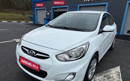 Hyundai Solaris II рестайлинг, 2012 год, 850 000 рублей, 1 фотография