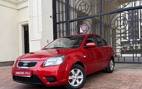 KIA Rio II, 2011 год, 698 000 рублей, 1 фотография