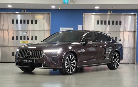 Volvo S90 II рестайлинг, 2025 год, 7 000 000 рублей, 1 фотография