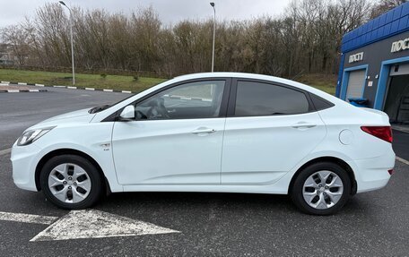 Hyundai Solaris II рестайлинг, 2012 год, 850 000 рублей, 5 фотография