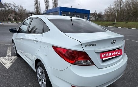 Hyundai Solaris II рестайлинг, 2012 год, 850 000 рублей, 8 фотография