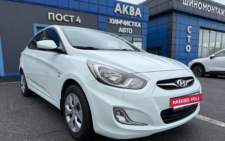Hyundai Solaris II рестайлинг, 2012 год, 850 000 рублей, 9 фотография