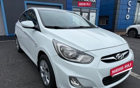Hyundai Solaris II рестайлинг, 2012 год, 850 000 рублей, 3 фотография