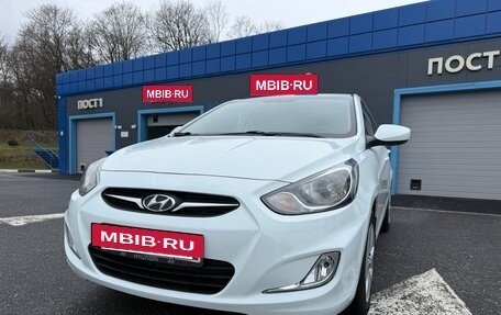 Hyundai Solaris II рестайлинг, 2012 год, 850 000 рублей, 12 фотография