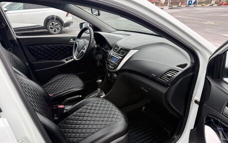 Hyundai Solaris II рестайлинг, 2012 год, 850 000 рублей, 19 фотография