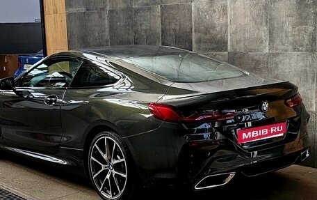 BMW 8 серия, 2019 год, 6 250 000 рублей, 3 фотография