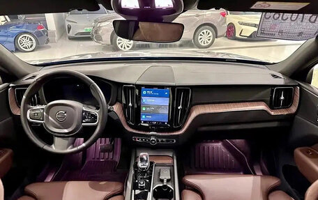 Volvo XC60 II, 2022 год, 4 760 018 рублей, 14 фотография