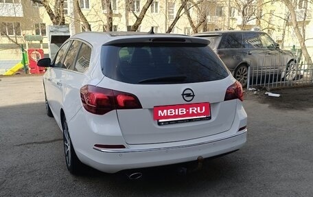 Opel Astra J, 2012 год, 700 000 рублей, 3 фотография