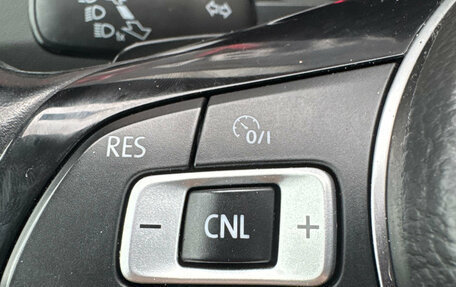 Volkswagen Tiguan II, 2018 год, 2 650 000 рублей, 22 фотография