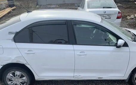 Volkswagen Polo, 2021 год, 880 000 рублей, 4 фотография