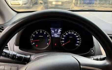 Hyundai Solaris II рестайлинг, 2013 год, 950 000 рублей, 6 фотография