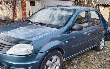 Renault Logan I, 2012 год, 415 000 рублей, 2 фотография
