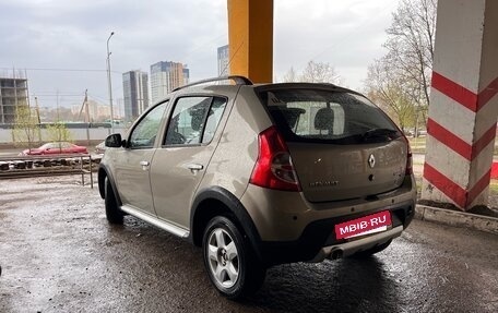 Renault Sandero I, 2013 год, 639 000 рублей, 3 фотография