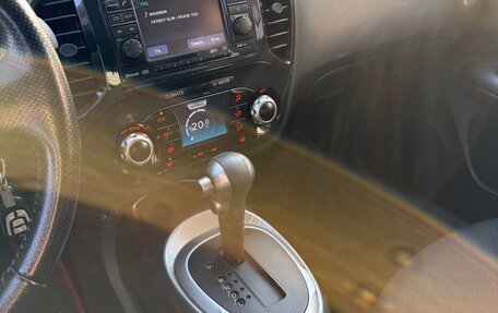 Nissan Juke II, 2012 год, 910 000 рублей, 8 фотография