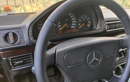 Mercedes-Benz G-Класс W463 рестайлинг _ii, 1996 год, 2 650 000 рублей, 5 фотография