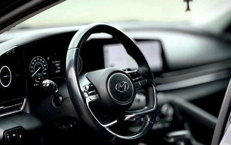 Hyundai Elantra, 2022 год, 2 050 000 рублей, 7 фотография