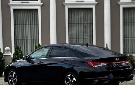 Hyundai Elantra, 2022 год, 2 050 000 рублей, 5 фотография