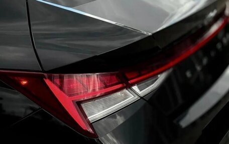 Hyundai Elantra, 2022 год, 2 050 000 рублей, 6 фотография