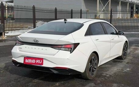Hyundai Elantra, 2023 год, 1 550 000 рублей, 4 фотография