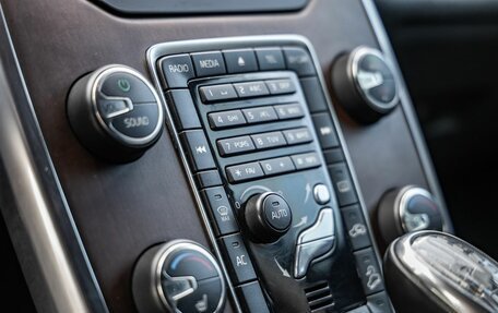 Volvo XC70 II рестайлинг, 2012 год, 1 448 000 рублей, 30 фотография