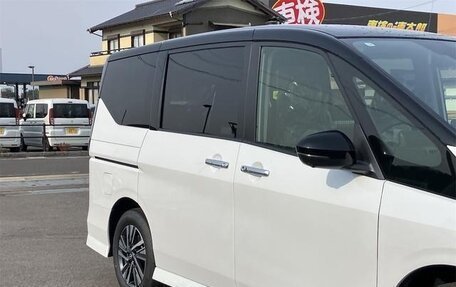 Nissan Serena, 2023 год, 2 552 000 рублей, 12 фотография