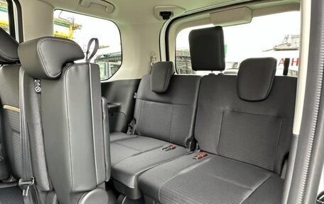 Nissan Serena, 2023 год, 2 552 000 рублей, 17 фотография