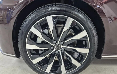 Volvo S90 II рестайлинг, 2025 год, 7 000 000 рублей, 19 фотография