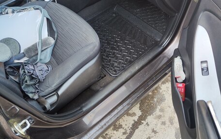 Hyundai Solaris II рестайлинг, 2015 год, 600 000 рублей, 2 фотография